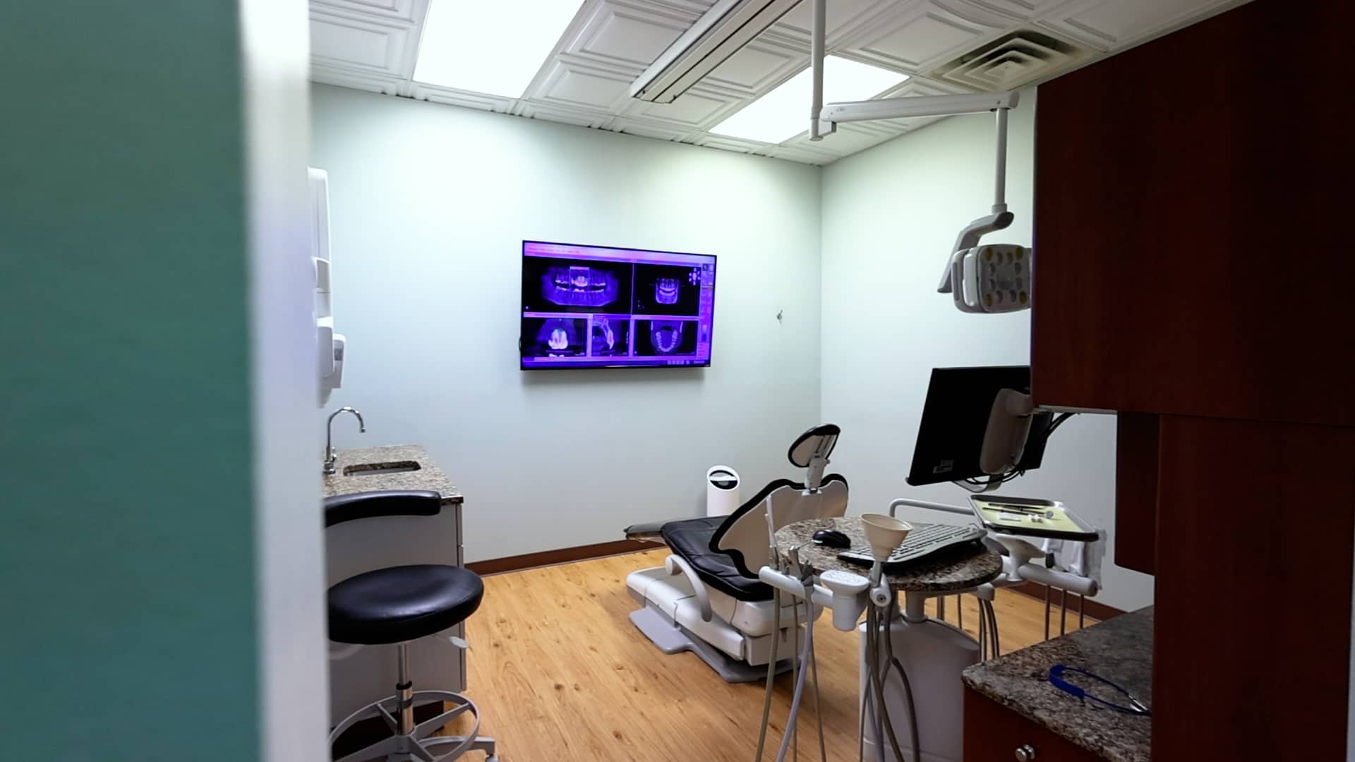 site Cover Video Professional Dental Associates on Vimeo