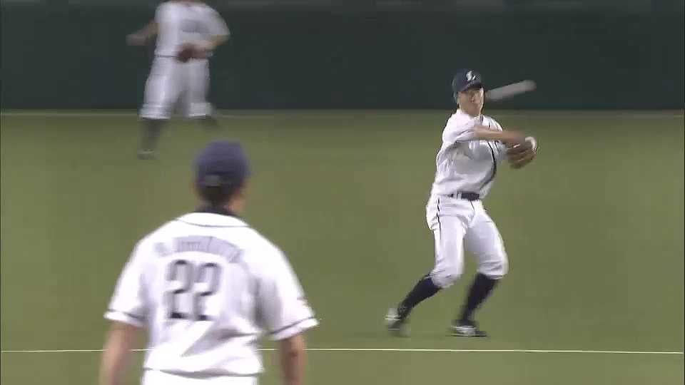5回表 ライオンズ遊撃手・渡辺が軽快に好プレー!! 2014/7/9 L-M