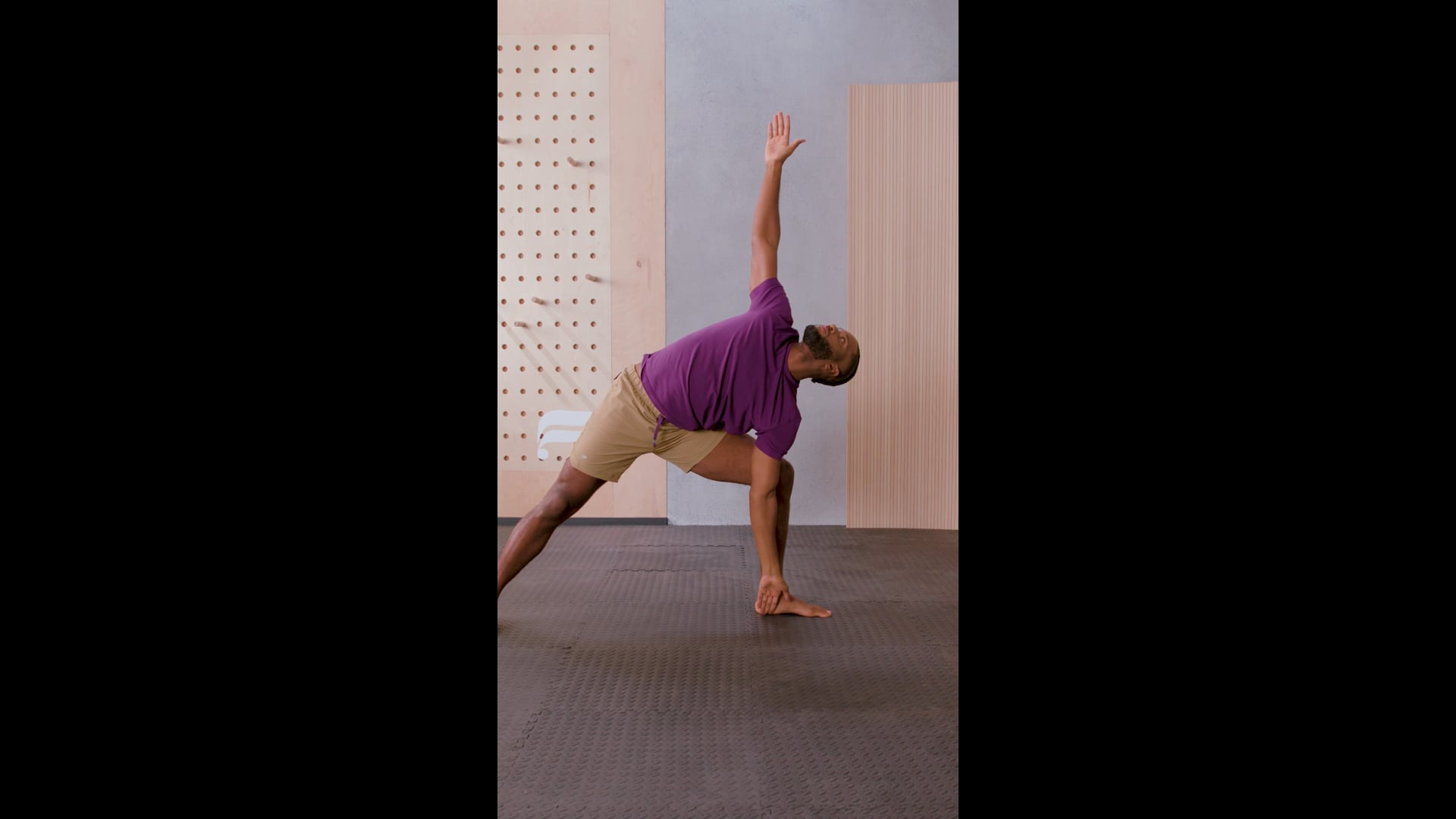 Derek Garlington Martial Asana Interview - Fabletics FIT.mp4