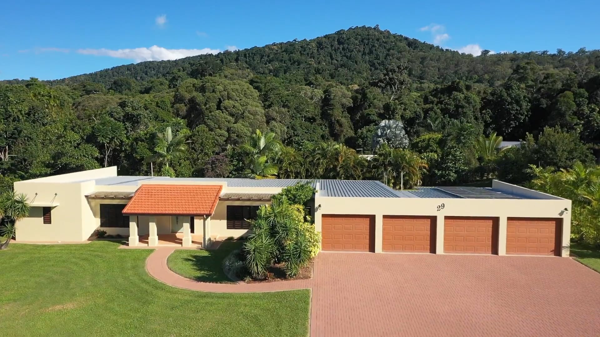 Walk-Thru Video of Home in Kuranda (with drone segments)