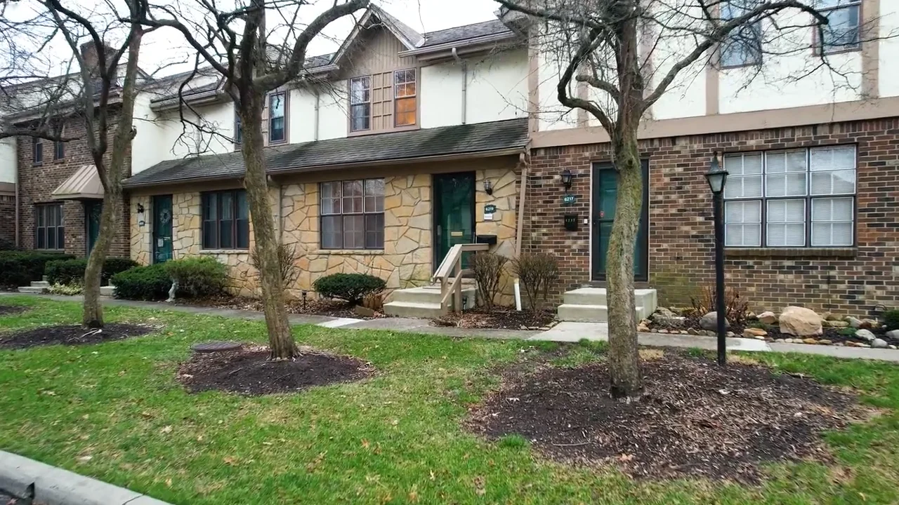 6219 Stornoway Dr S, Columbus, OH 43213 on Vimeo
