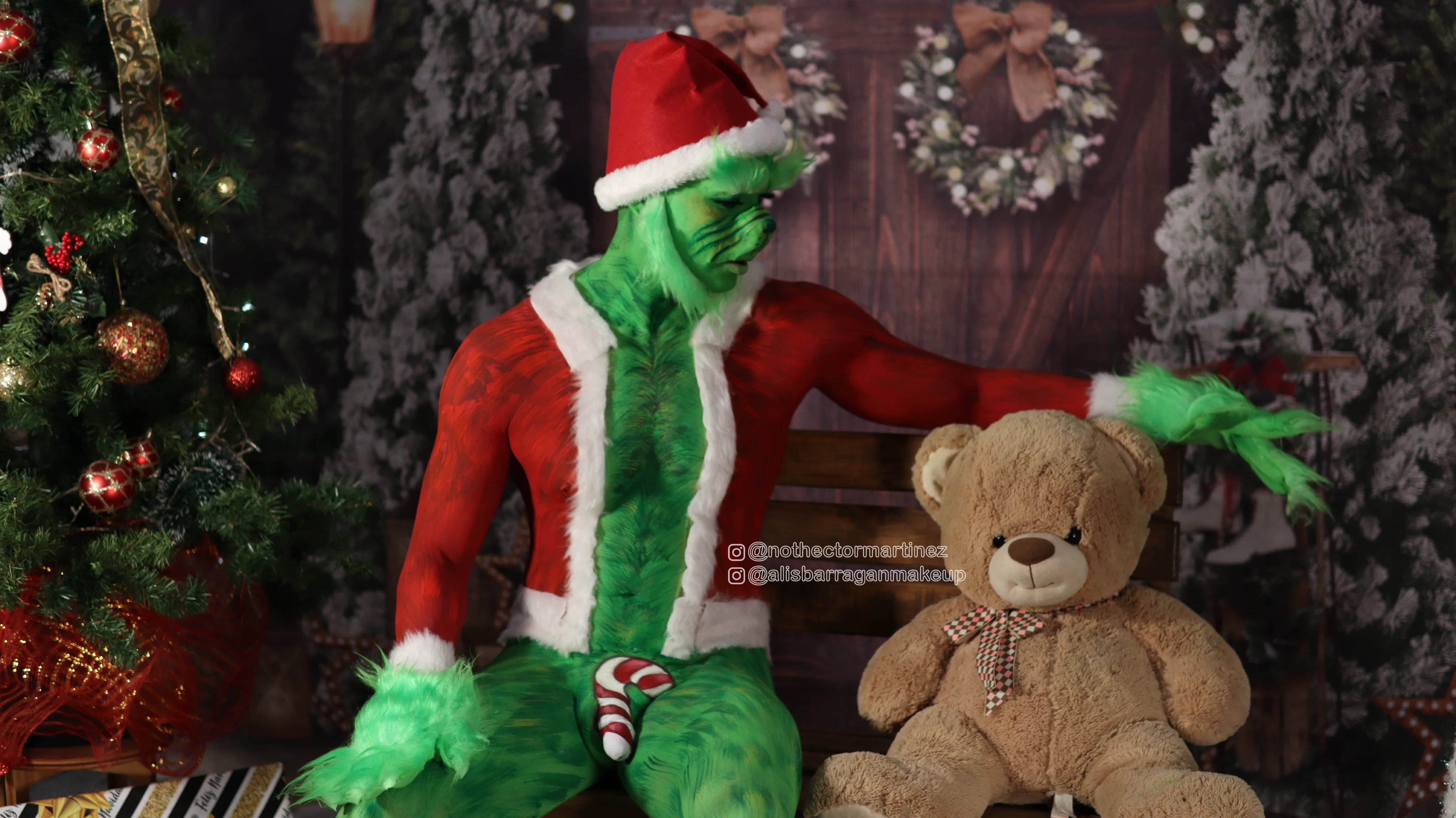 Watch How the naked Grinch stole Christmas Online | Vimeo On Demand