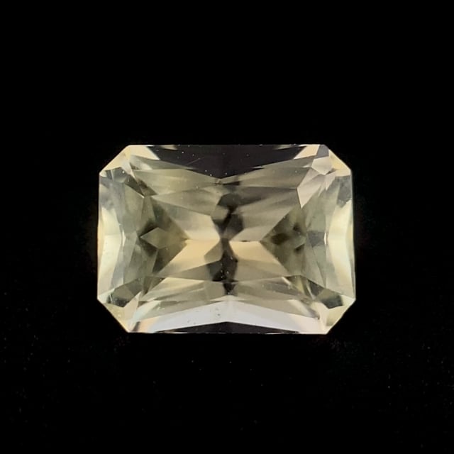 Zoisite (rare yellow color for the locality) | Merelani, Lelatema Mts ...