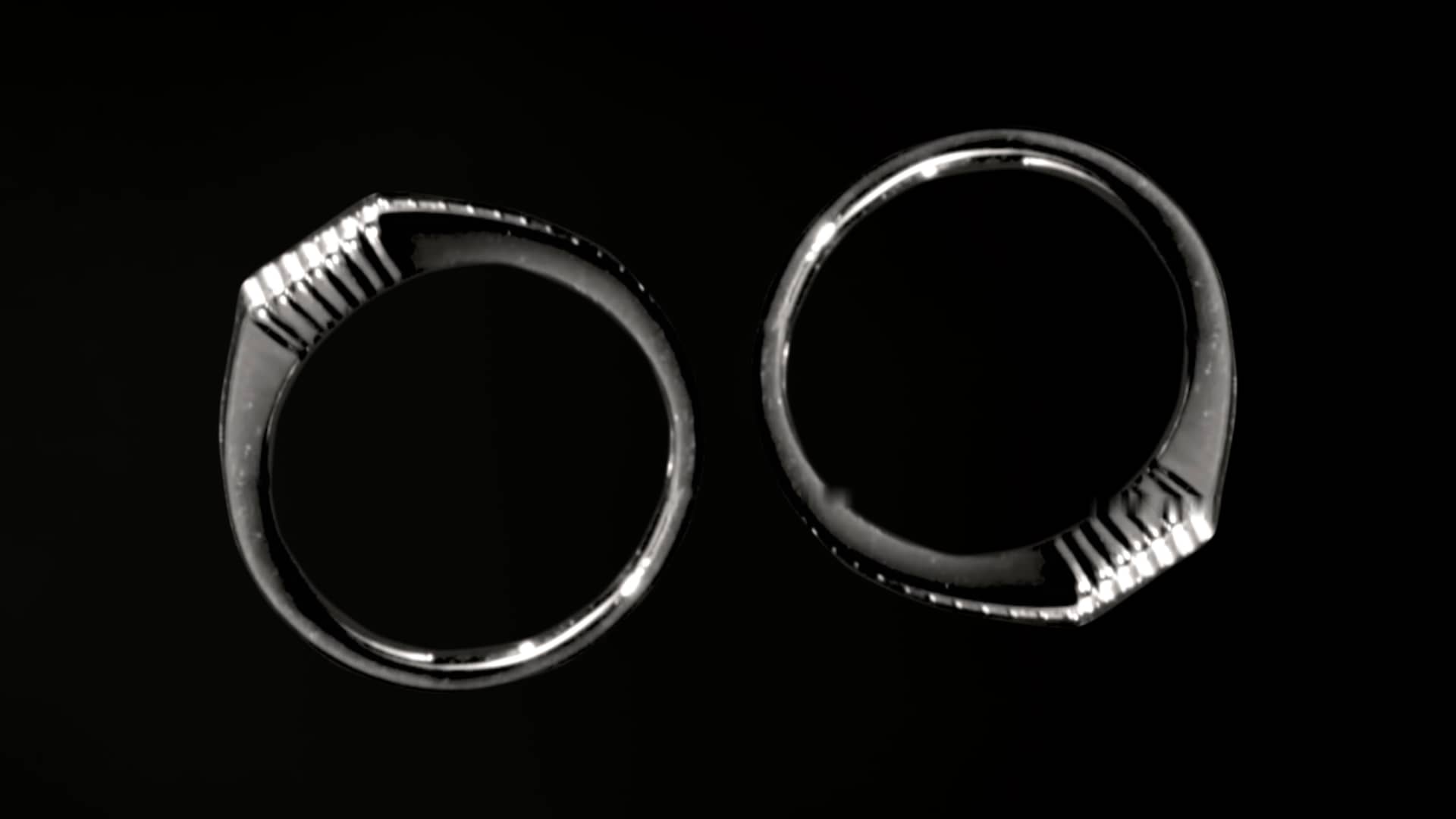 PLATINUM GROOVED RING on Vimeo