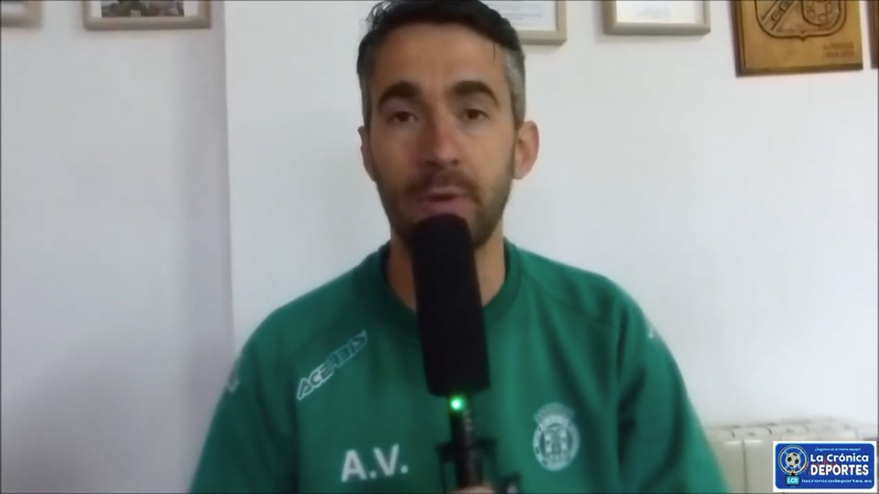 ÁNGEL VARELA (Entrenador Jacetano) CF Jacetano 1-1 AD Sabiñánigo / Jornada 12 / Regional Preferente Gr 1 / Fuente: Deporte Cantera 