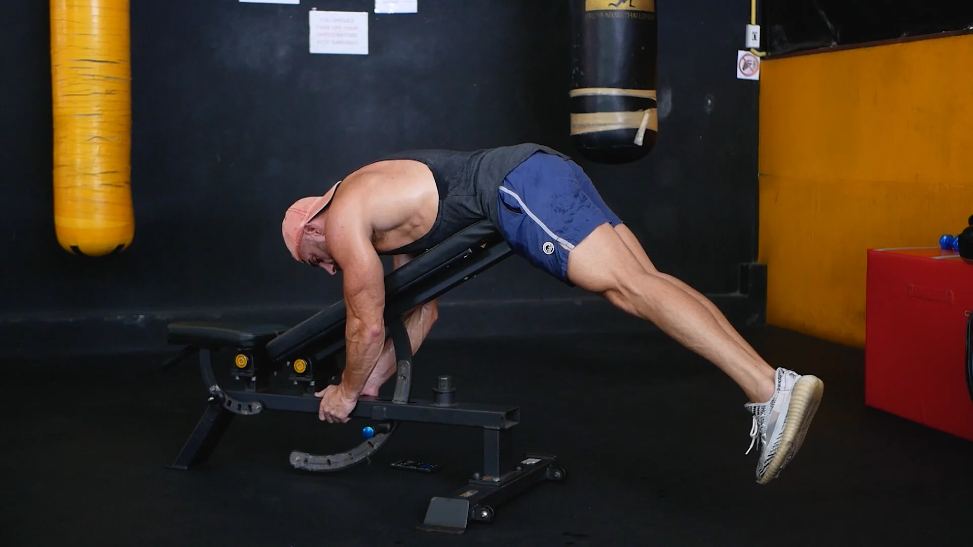 Reverse Hyperextension Incline Bench VO on Vimeo