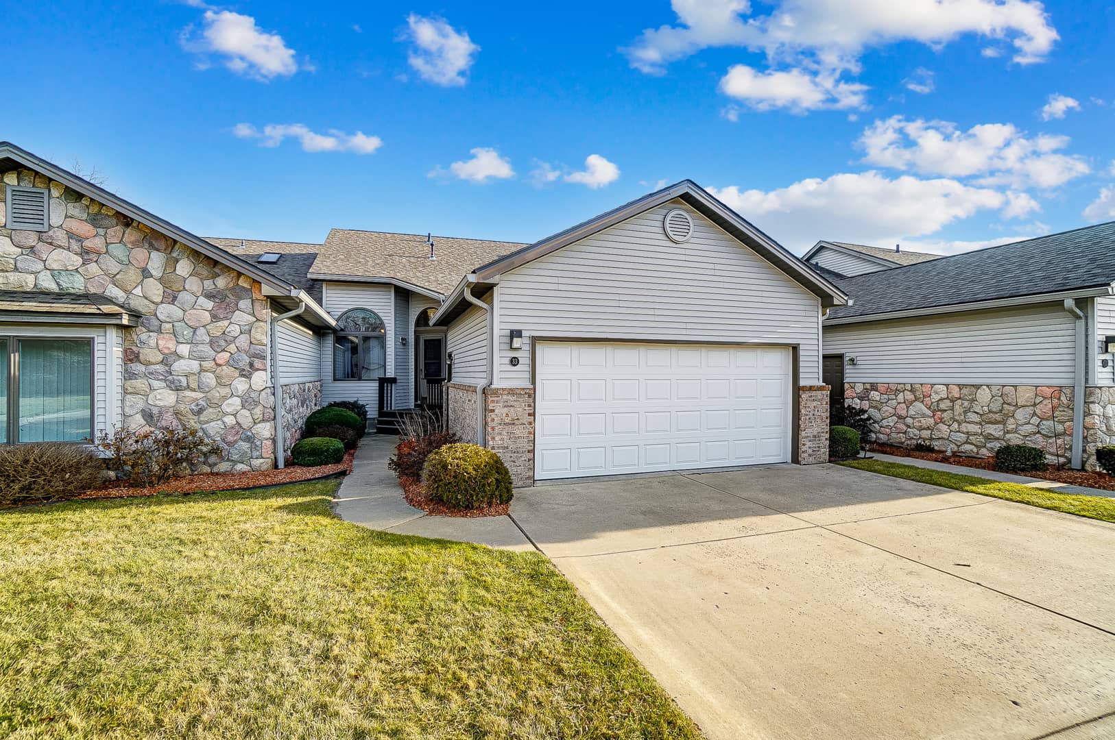 5840 E Dunbar Road Unit 33 Monroe MI 48161 on Vimeo