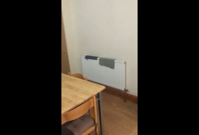 2 double rooms available in flat on Aigburth Road Main Photo