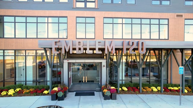 Emblem 120 | Brand New Luxury Apartments in Woburn