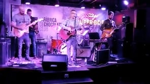 Seso presenta ao músicos. Voz interior.