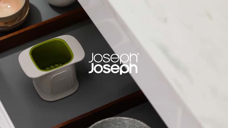 Joseph Joseph - BarStar 3-in-1 bottle opener