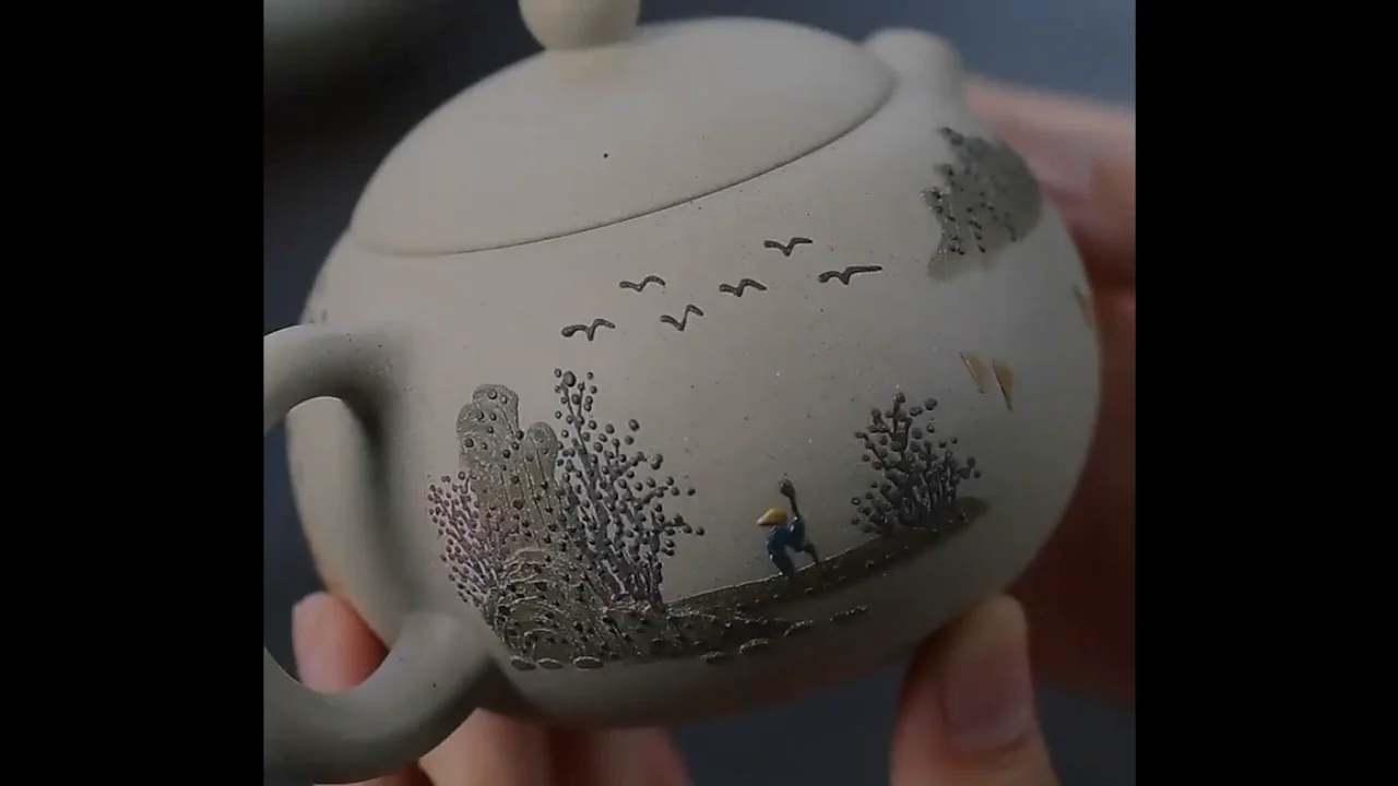 羊脂白玉段泥西施壶泥绘山水宜兴紫砂壶许耀文| Teasenz