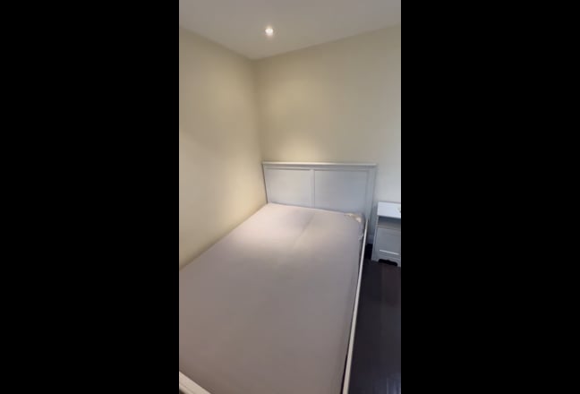 Double Room in Mapperley 500 inc All Bills Main Photo