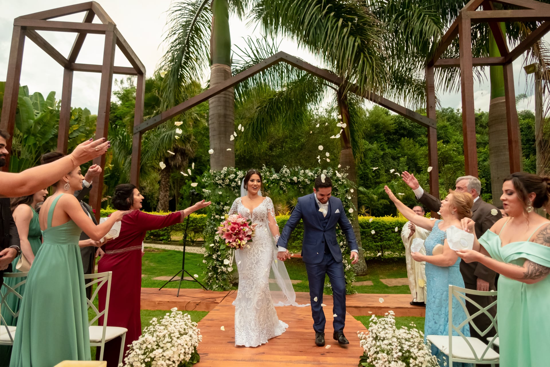 Laura e Marcos - Casaram em Contagem MG