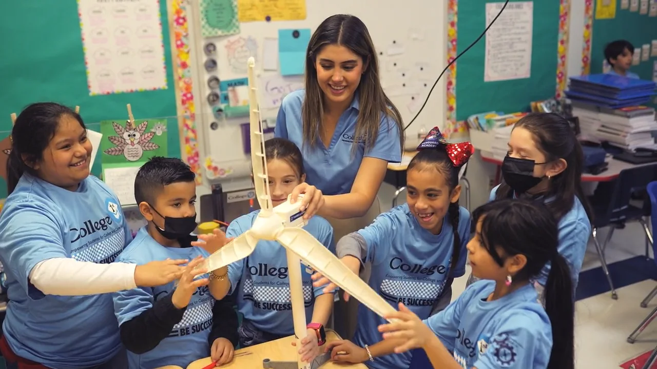 Vanguard Rembrandt Earth Science GEAR UP CAMP (4th Grade) on Vimeo