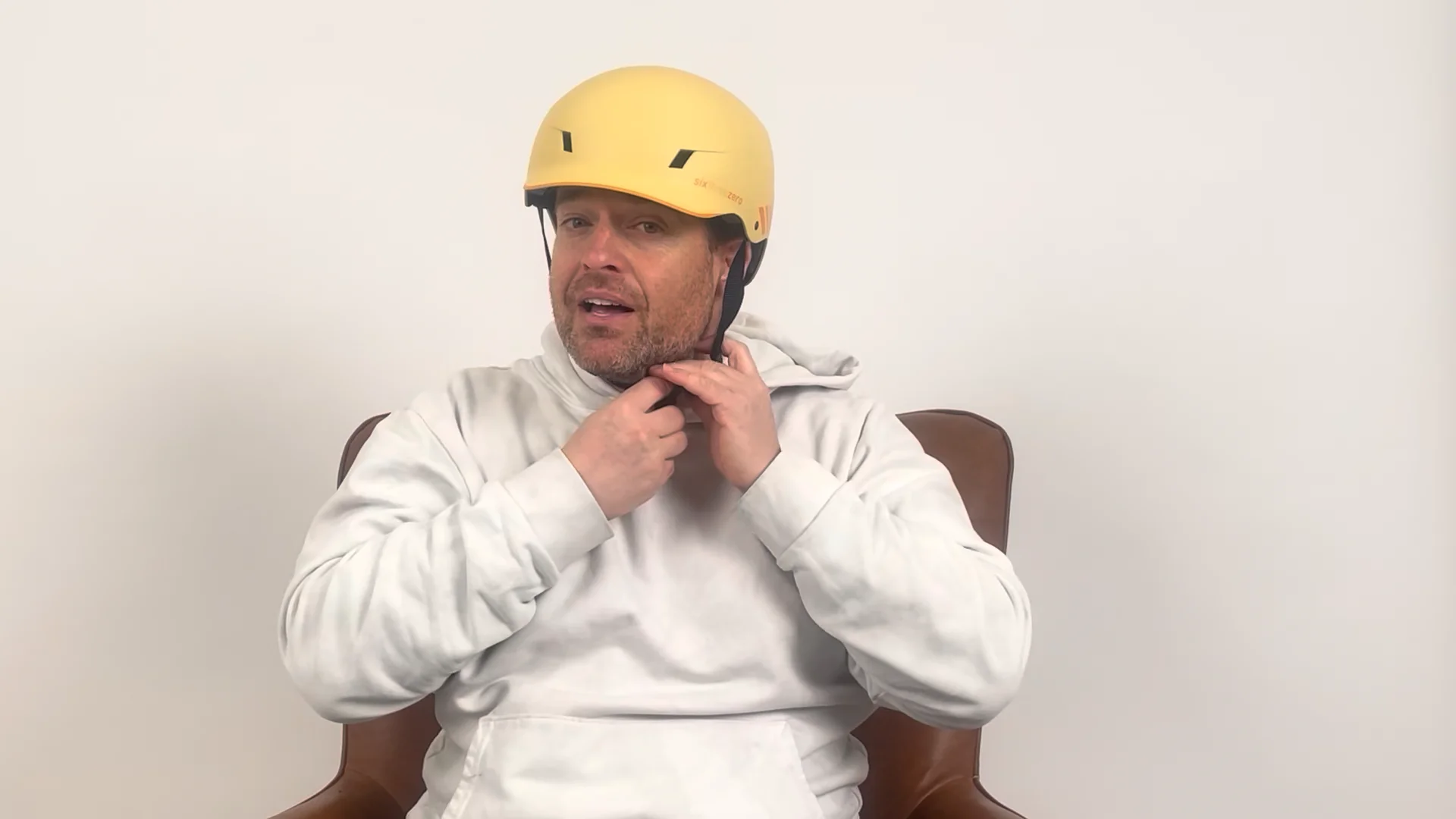 セキュリティ・セーフティ AIROH Airoh Spark 2 low-cost | Louis 🏍️