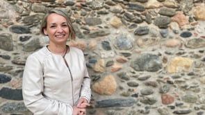 Eva  Trias és l'alcaldable  per Alternativa per L’Escala
