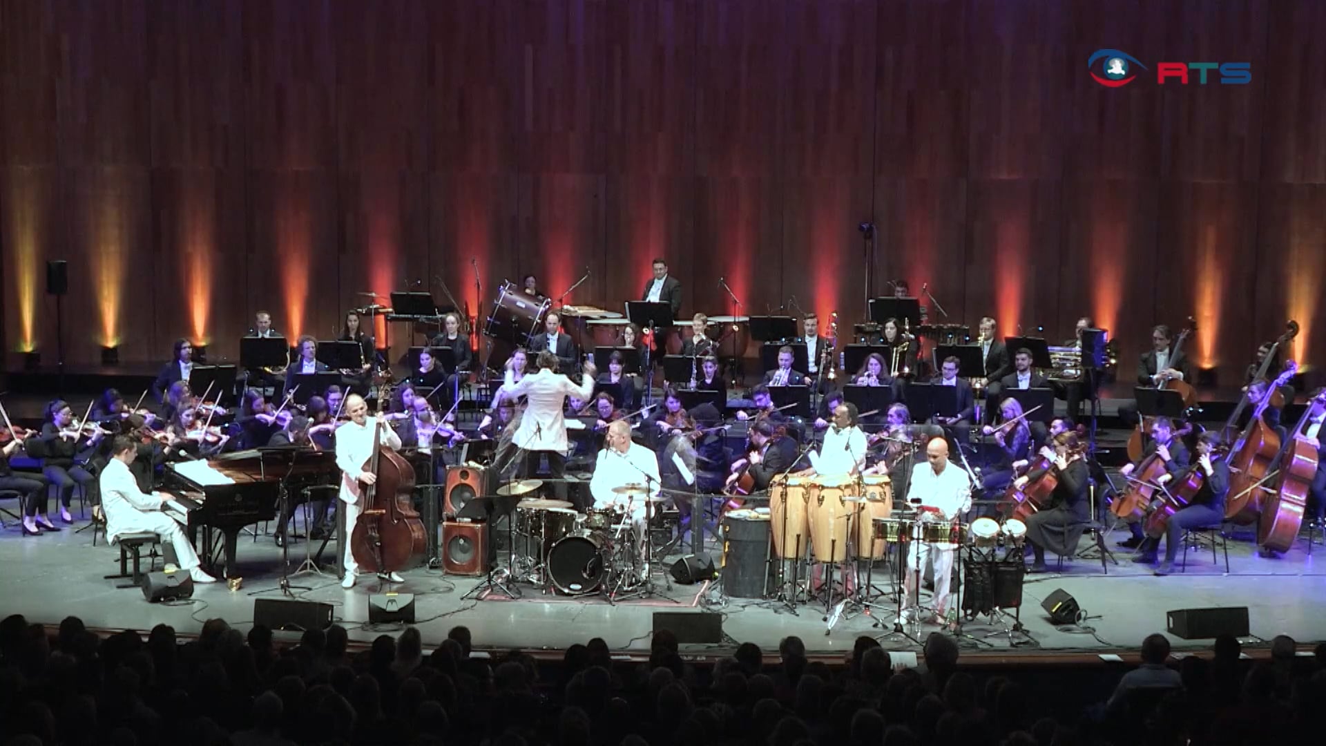 klassik-trifft-auf-kubanische-musik-im-festspielhaus