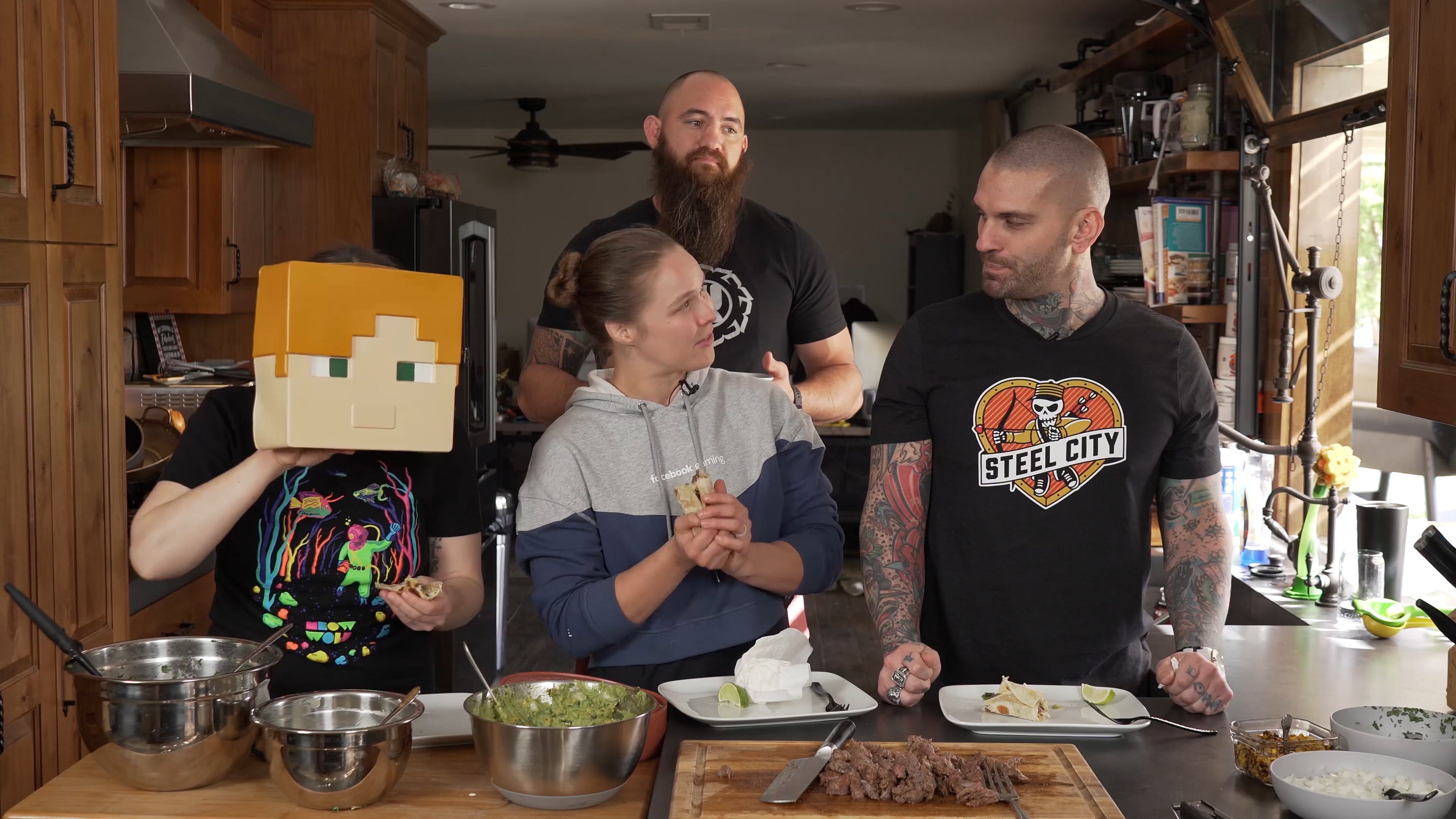Ronda's Kitchen feat. Corey Graves