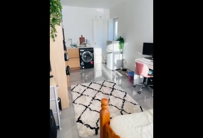 Ground Floor Studio Flat Main Photo