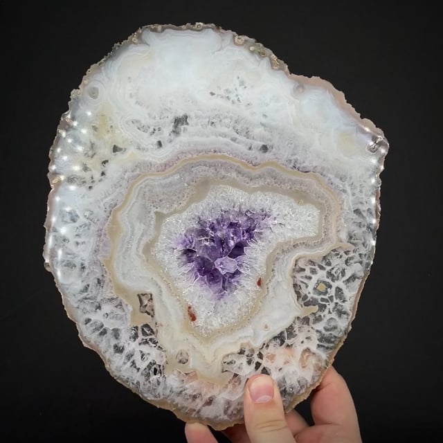 large polished Agate slab with Amethyst core