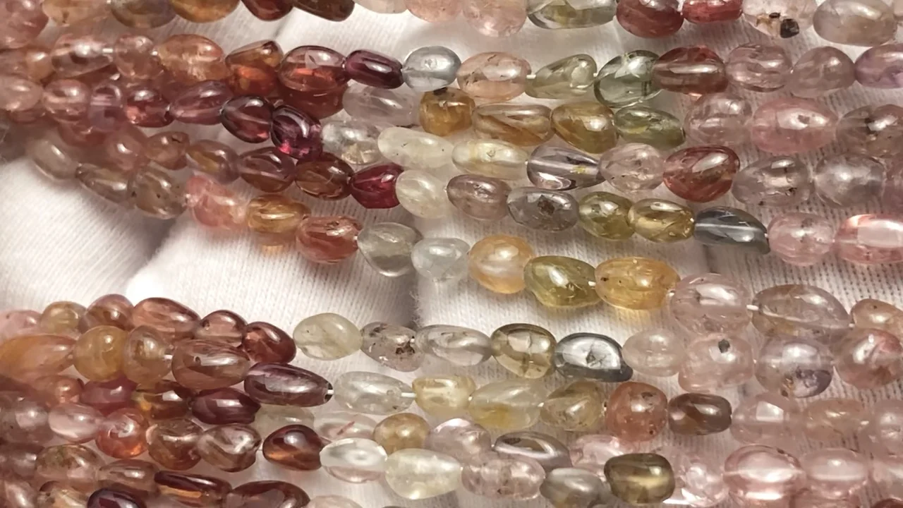 マルチカラースピネル タンブル 半連/1連（約38cm）｜天然石ビーズの卸