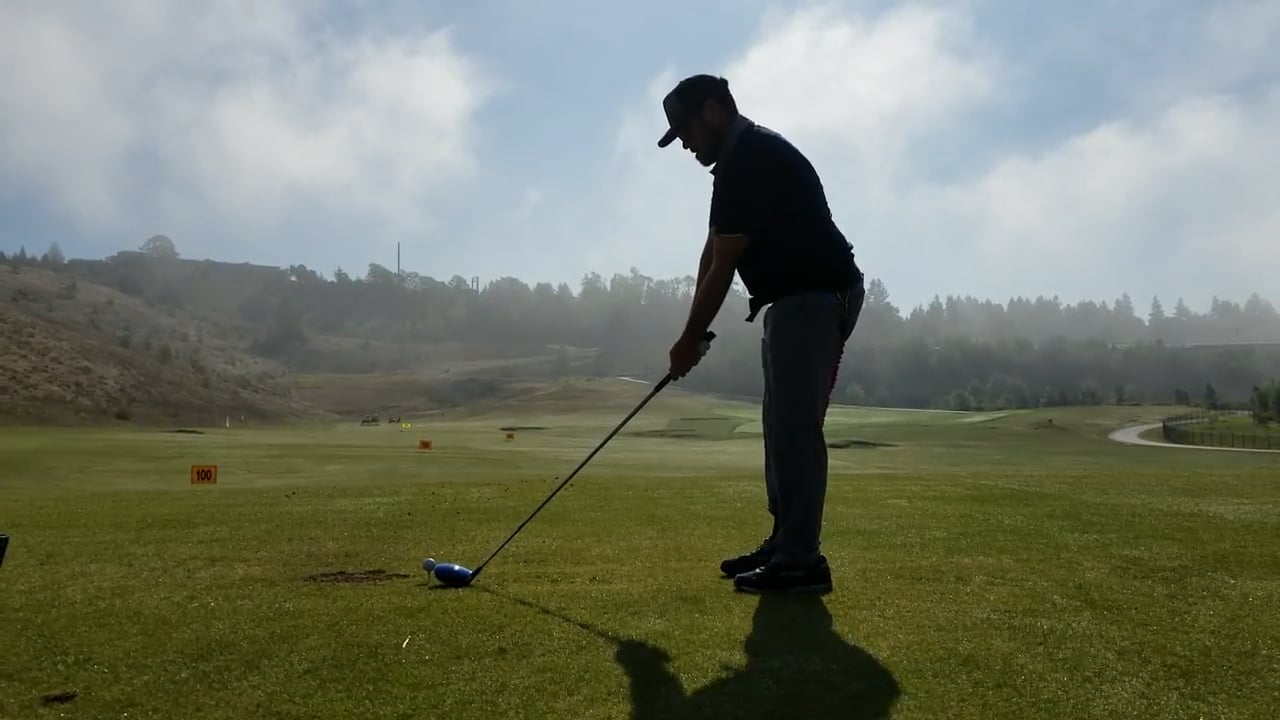 Tour caddie