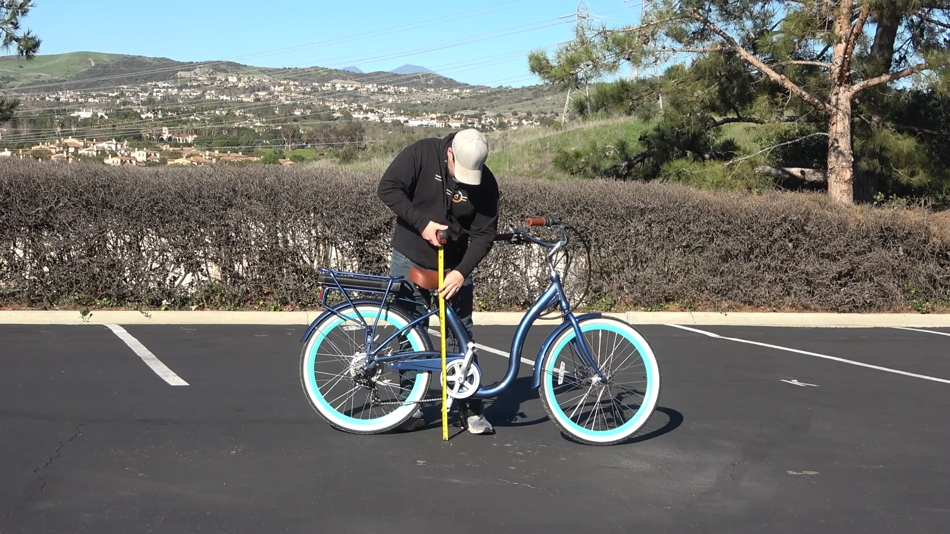 エレクトロなFreestyleの 『Freestyle』 Sixthreezero Hybrid Electric Bike With Pedal Assist 26 Inch
