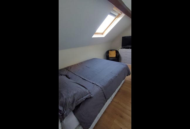 Video 1: Washing machine and tumble dryer