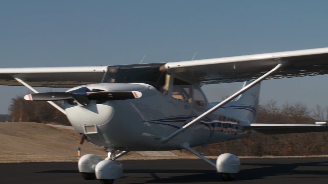 Cessna Skyhawk b-roll video 