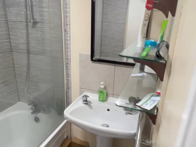 Video 1: Room 1: The rent is £277pw with all bills included. (Available 01/06/24)