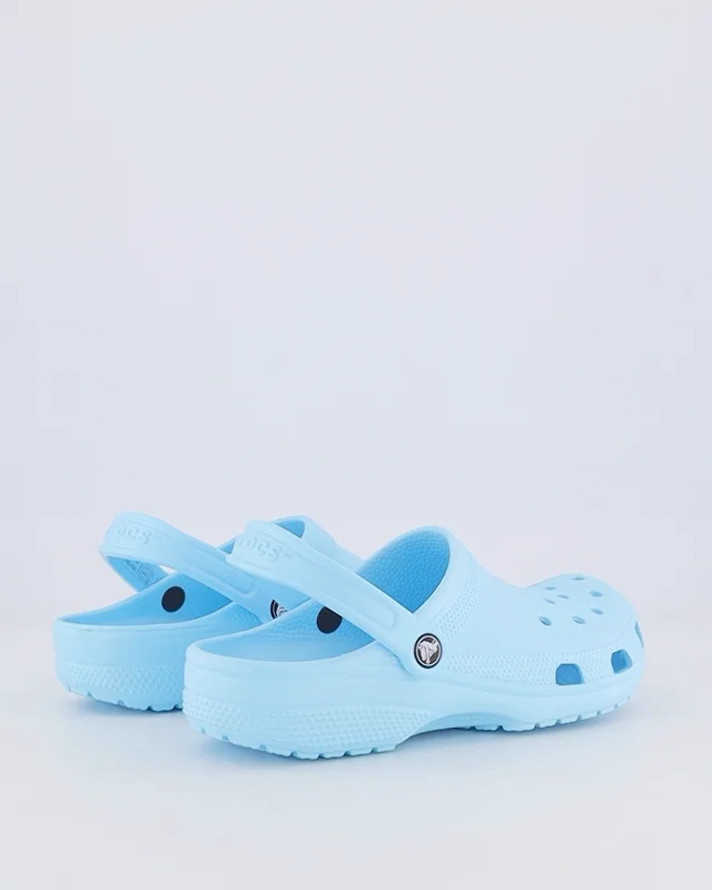 Powder blue deals crocs