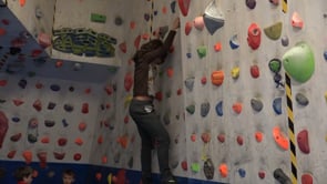 Inicien una extraescolar per impulsar l'escalada al rocòdrom