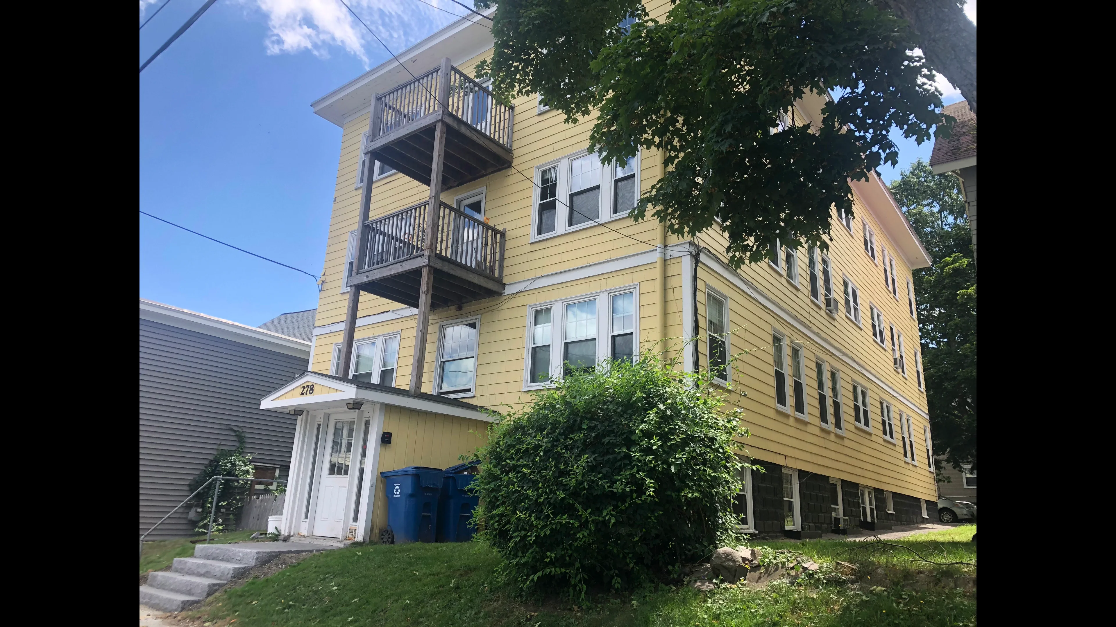 278 Woodford St #14 Portland, ME 04103 on Vimeo