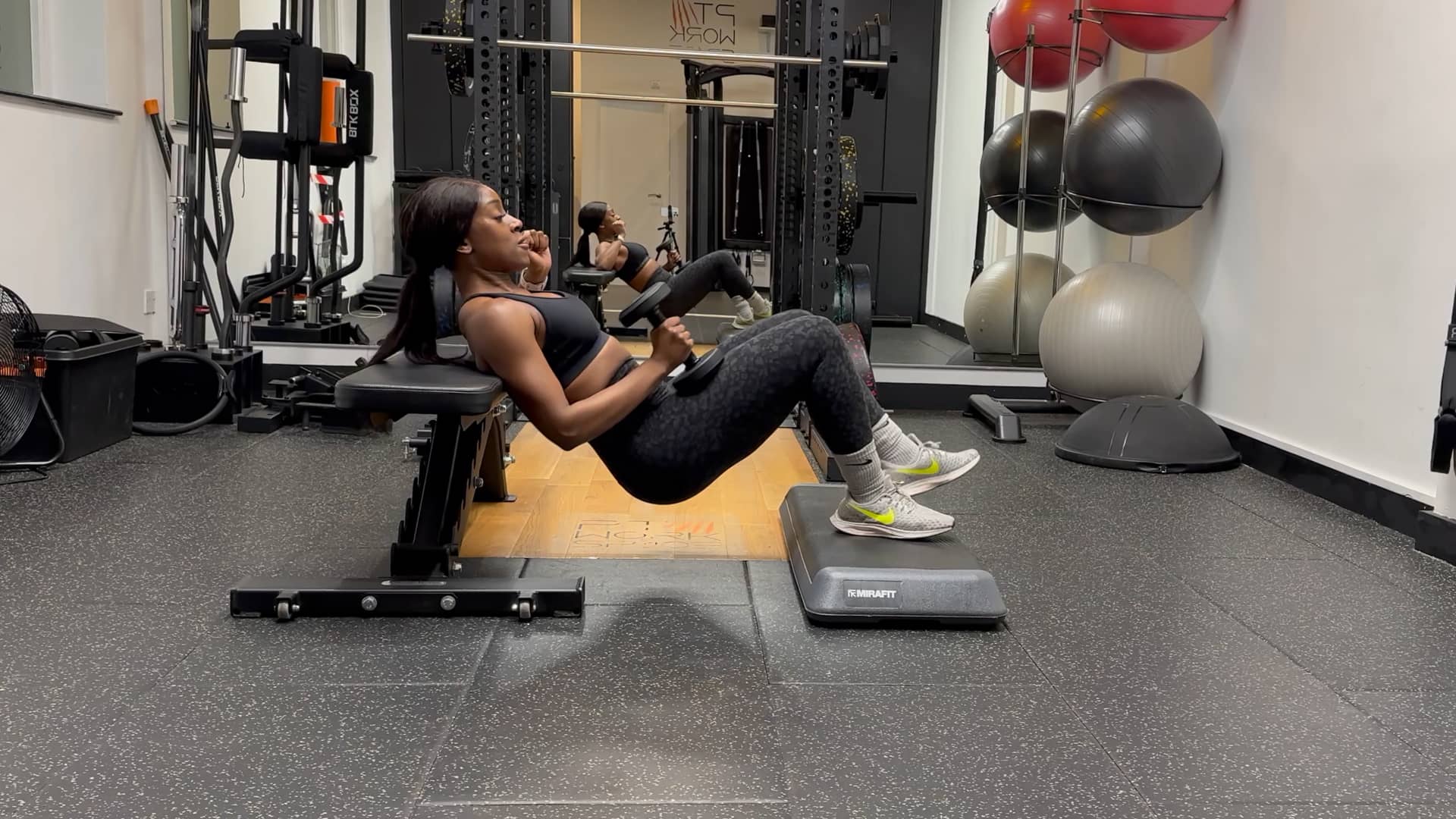 Dumbbell Elevated Single Leg Hip Thrust on Vimeo