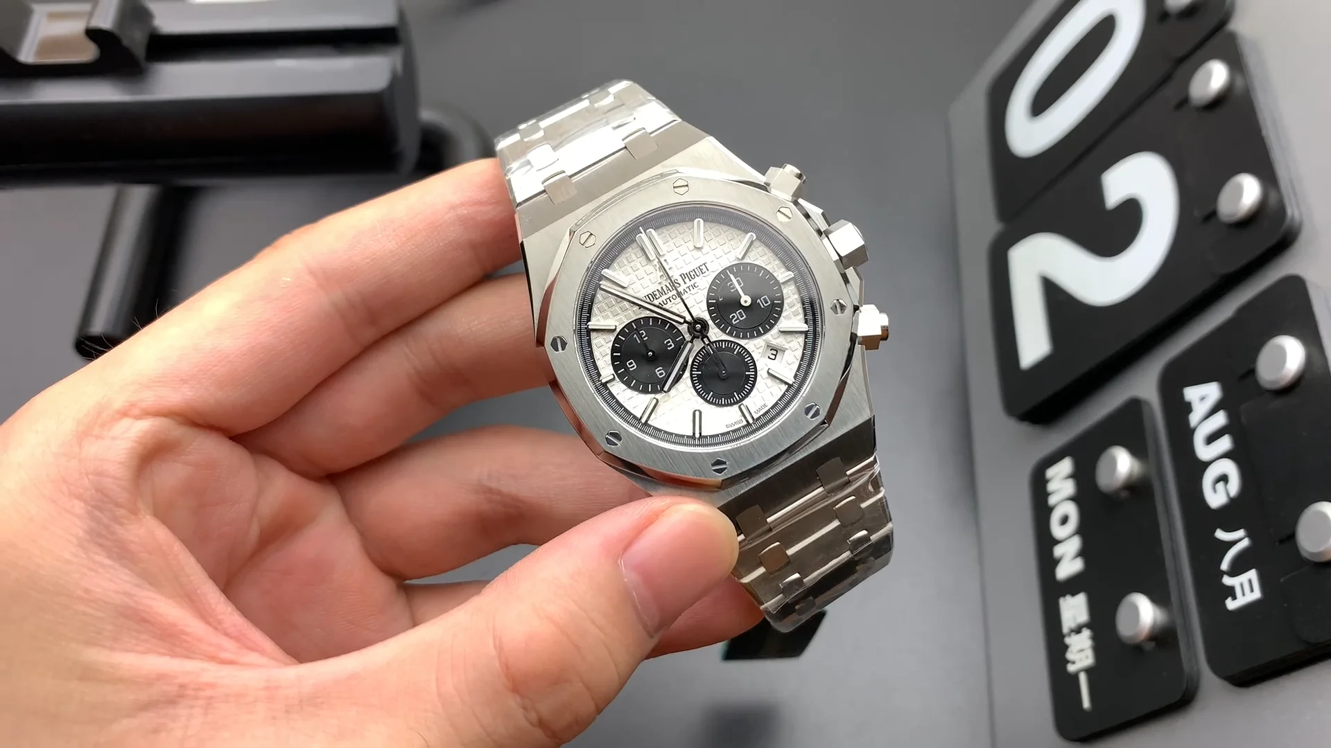 ZF工場 オーデマピゲ ロイヤル オーク26331クロノグラフ パンダ