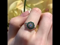 Ring met diamant, smaragd en platina 13259-5088