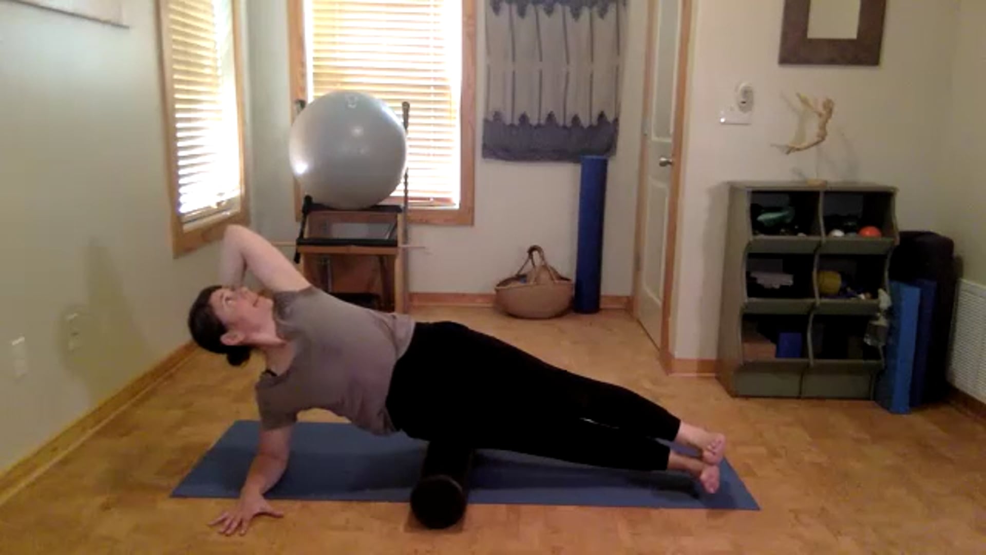 Pilates on the Roll - Feel Good Pilates.mov
