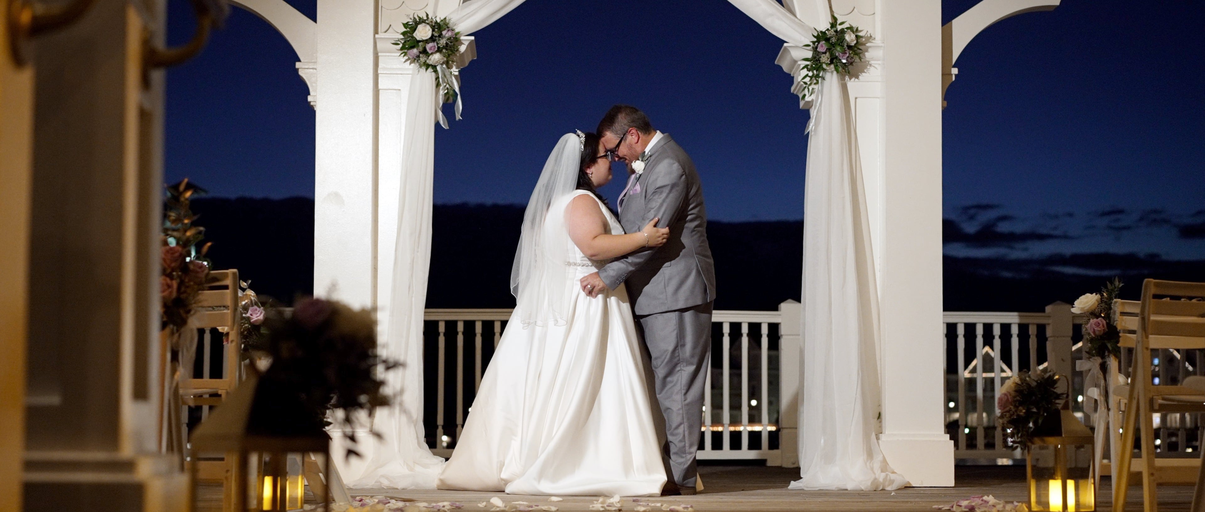 Video thumbnail for Epcot Italy Isola Wedding | Casey & Jon