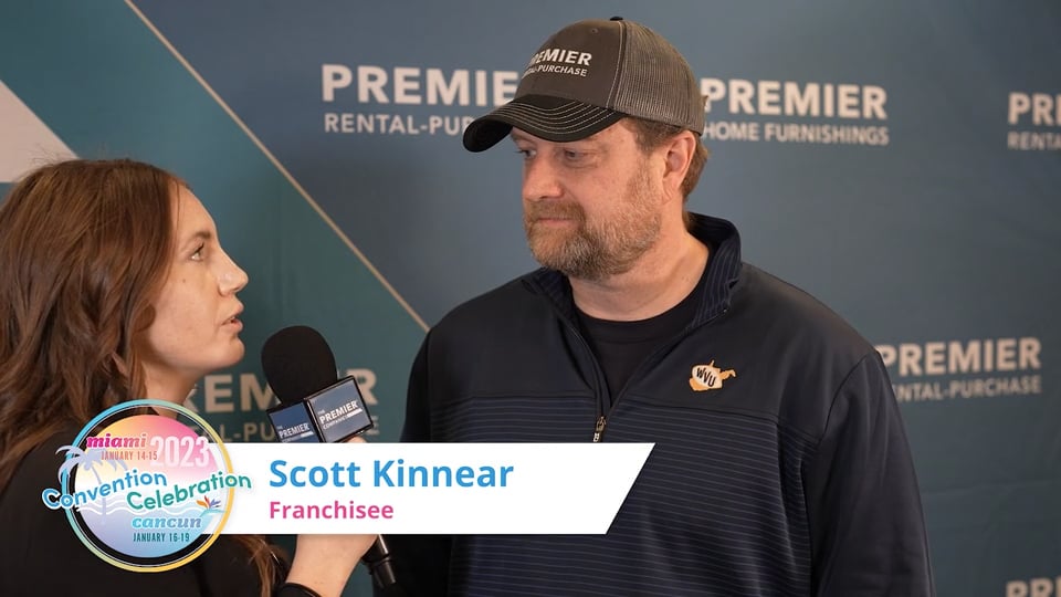 Scott Kinnear Convention Interview on Vimeo