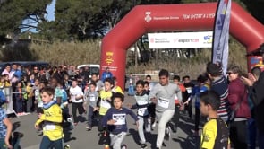 Tres-cents participants en el cros que s'ha fet a l'Escala