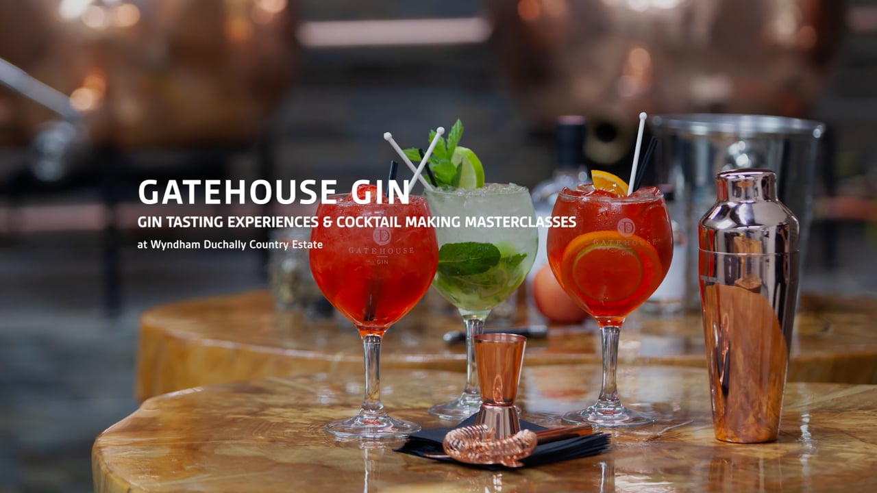 gin-tasting-experiences-wyndham-duchally-country-estate