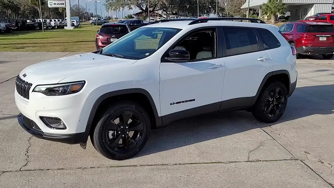 NEW 2023 JEEP CHEROKEE Altitude Lux 4x4 at Alan Jay CJD Wauchula (NEW