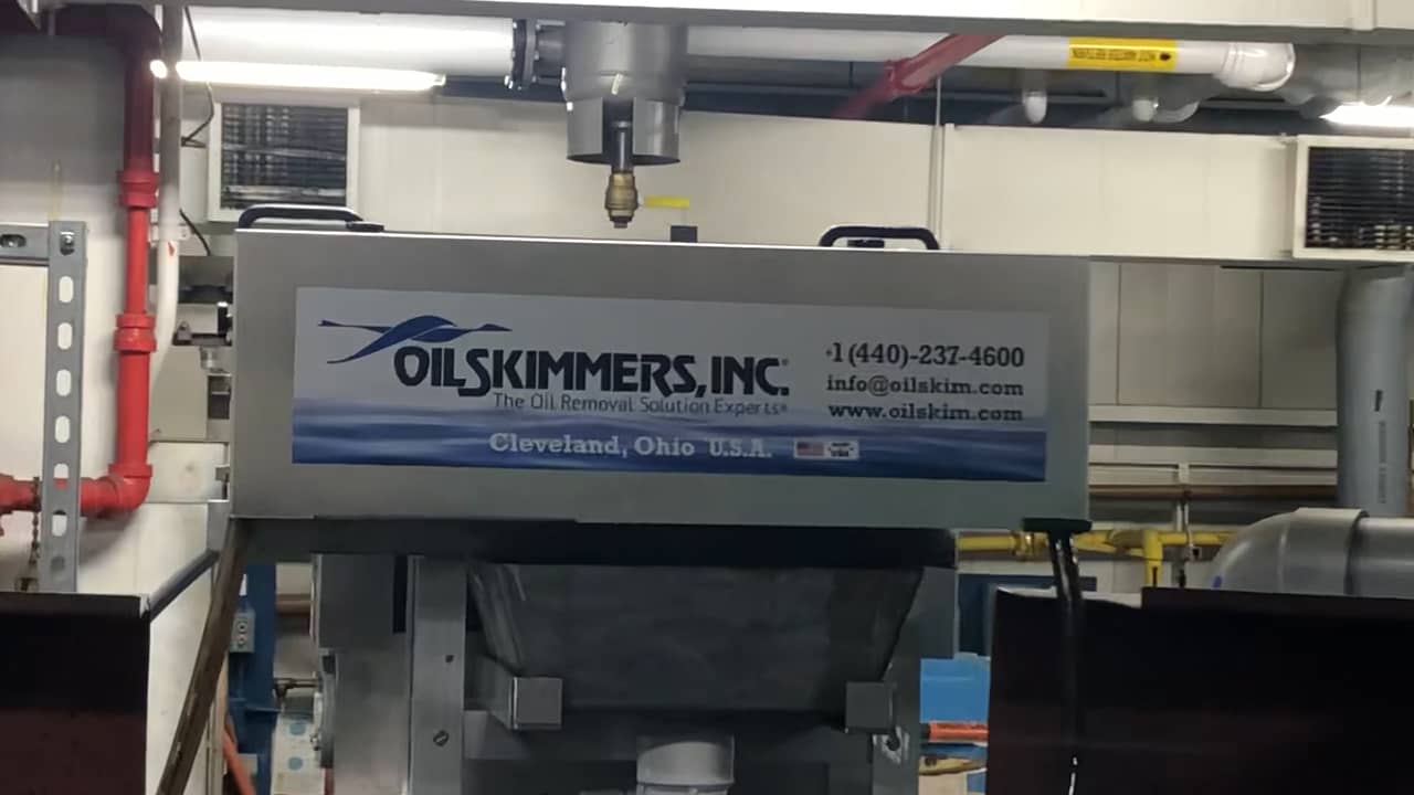 Model 6V Oil Skimmer on Separator at Automotive plant on Vimeo