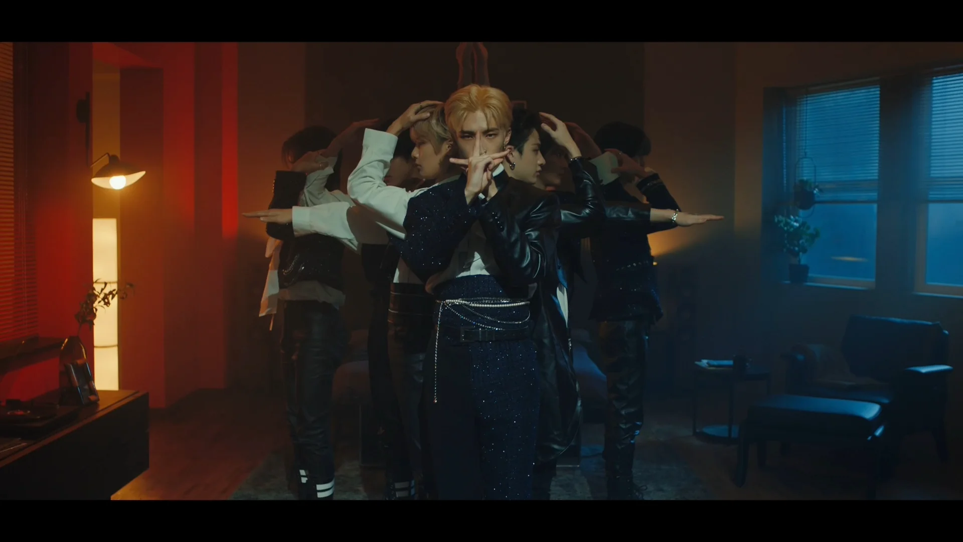 Jjam mirrored. Surfin stray kids танец. Твайс дэнс практик. Ли ноу domino dance practice. Dance practice mirrored.