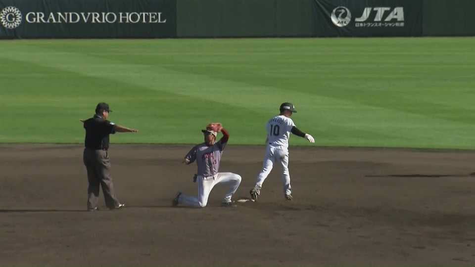 【交流試合】実戦初タイムリー!! マリーンズ・友杉篤輝 チャンスで一二塁間を割る鋭い打球を放つ!! その後すかさず盗塁も決めた!!  2023年2月12日 千葉ロッテマリーンズ 対 楽天モンキーズ