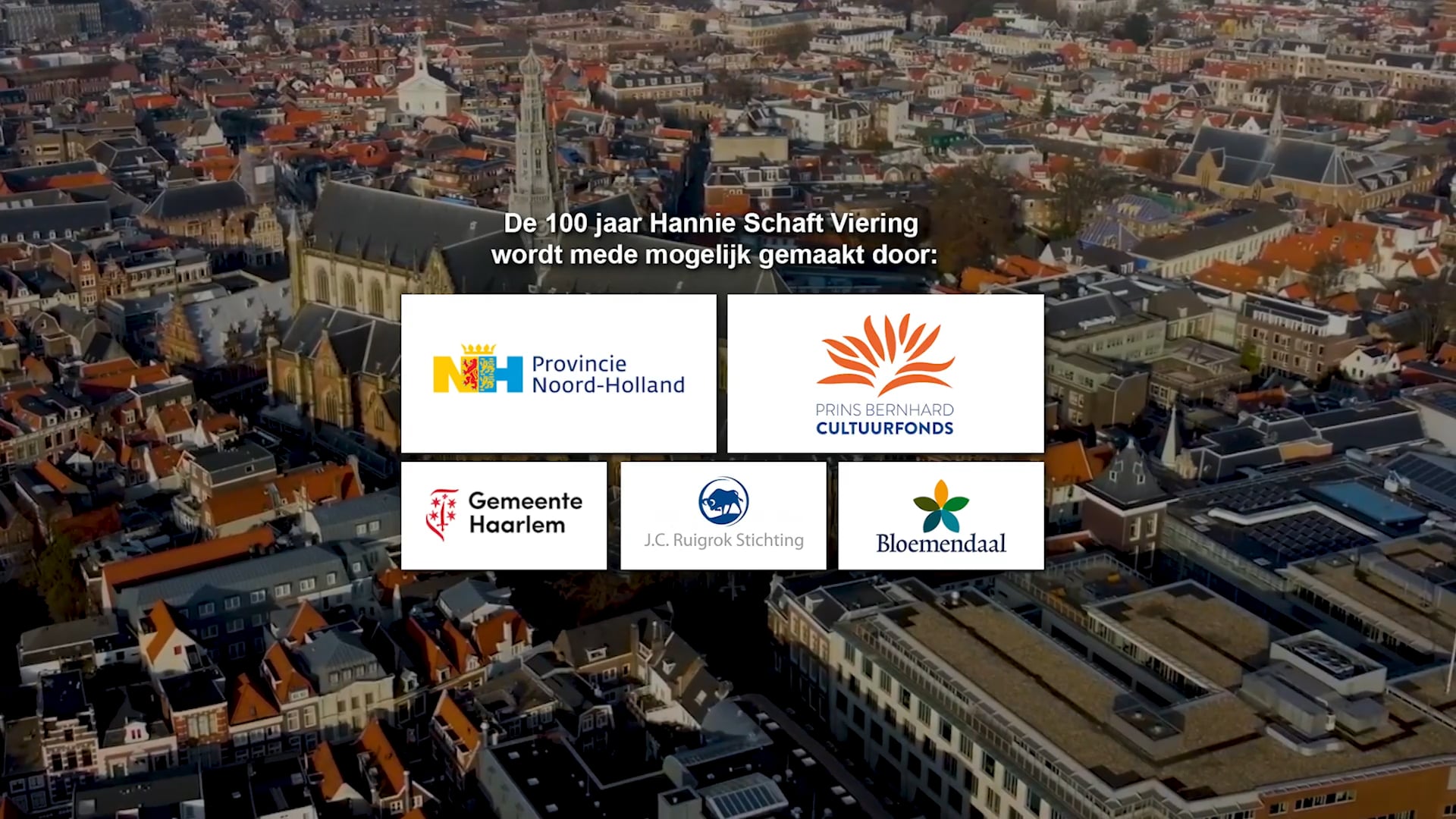 Bekijk de herdenking en viering 100 jaar Hannie Schaft