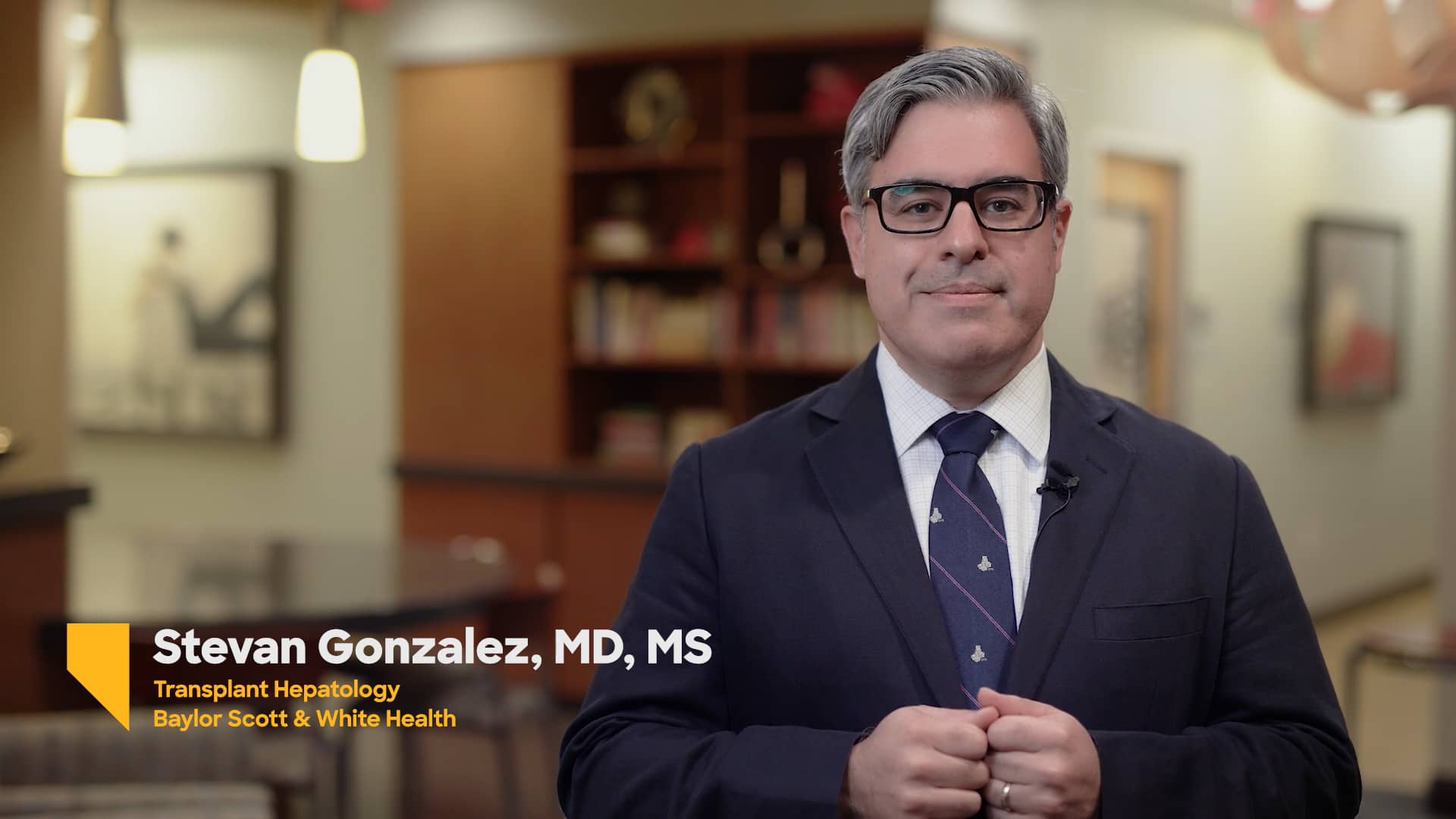 Meet Dr. Stevan Gonzalez, a Transplant Hepatologist in Fort Worth