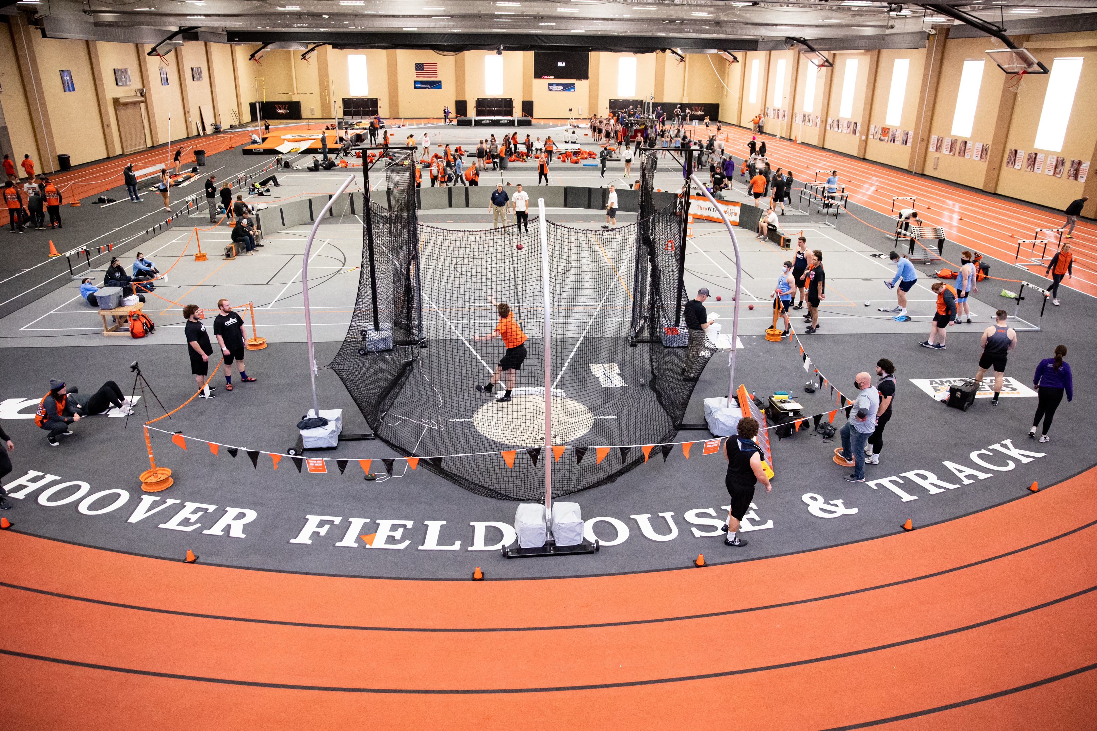 Wartburg Indoor Track and Field Throwing Events (Feb