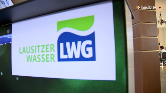 Frischgebackene Jungfacharbeiter aus der LWG-Lehrwerkstatt